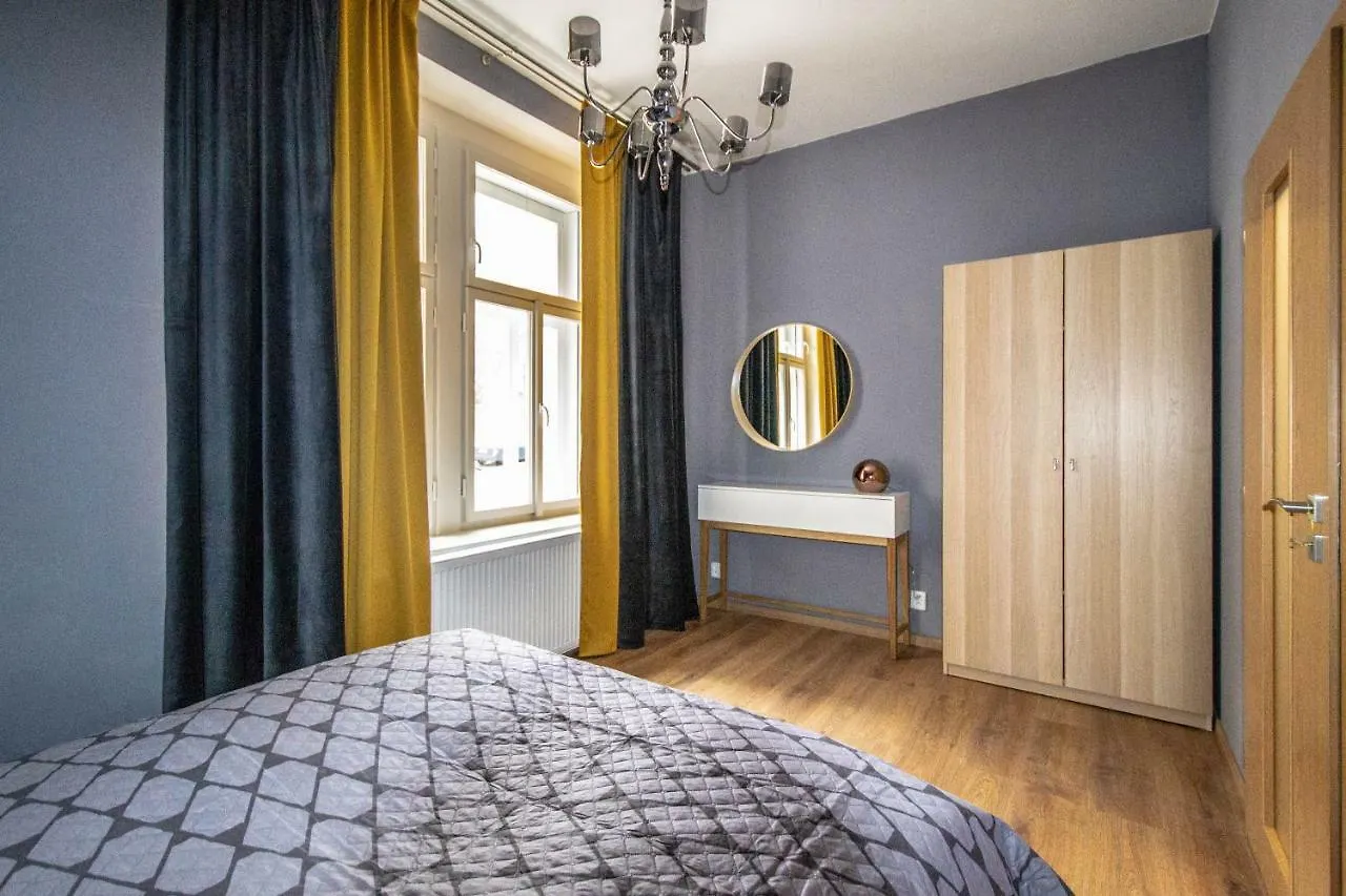 Ruterra Apartments By Cathedral Praga