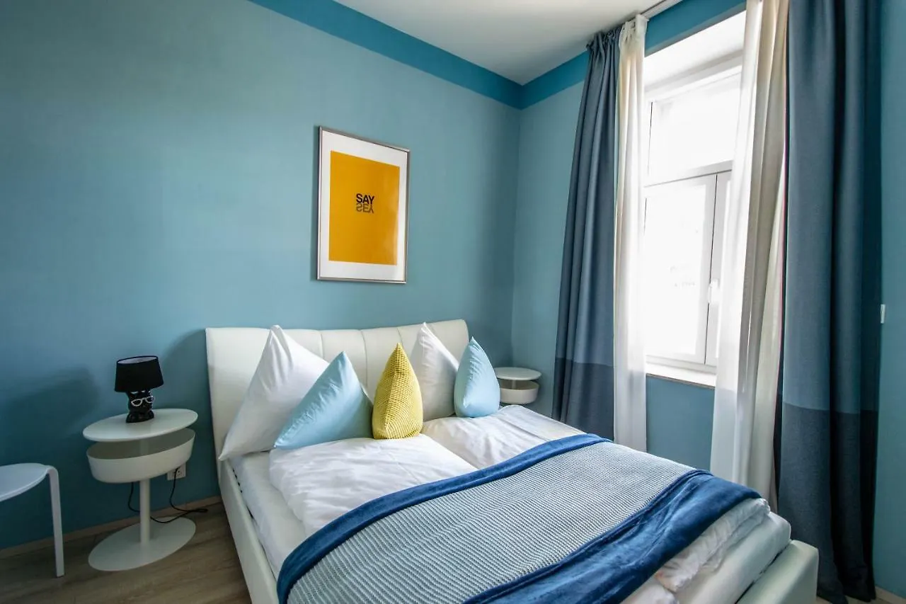 Ruterra Apartments By Cathedral Praga